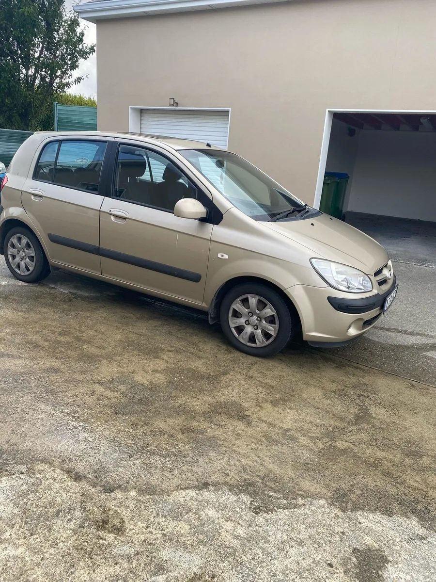 Car - Image 4