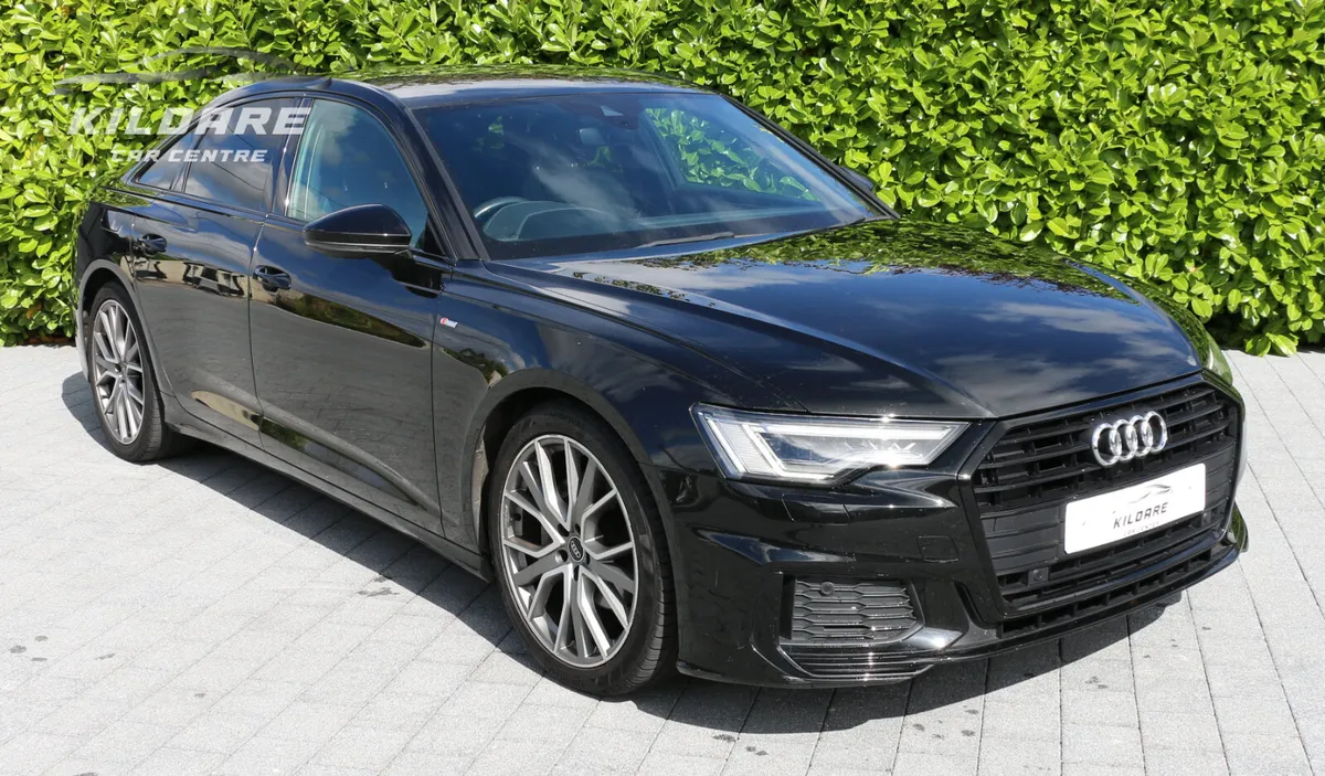 AUDI A6 S LINE BLACK EDITION 40 TDI AUTO - Image 4