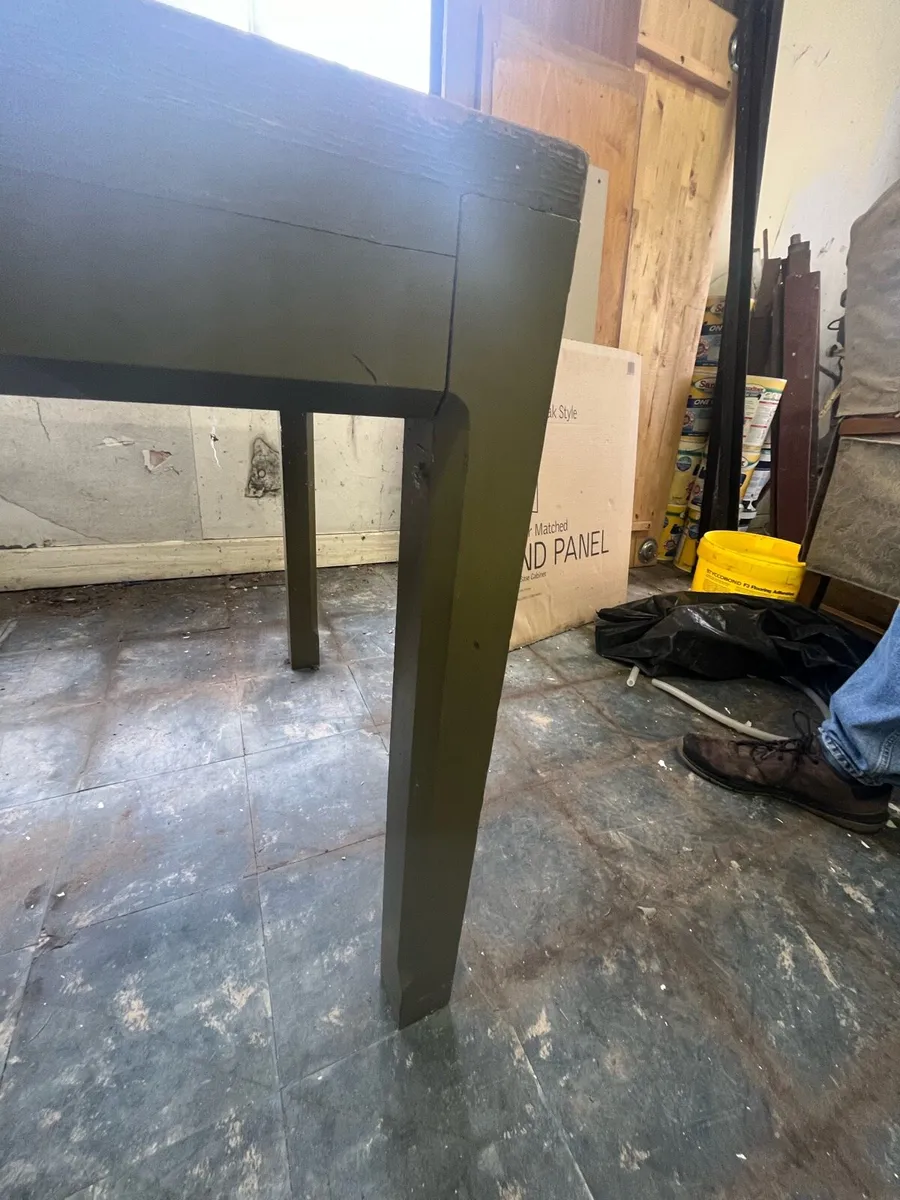 Painted wooden table - Image 4