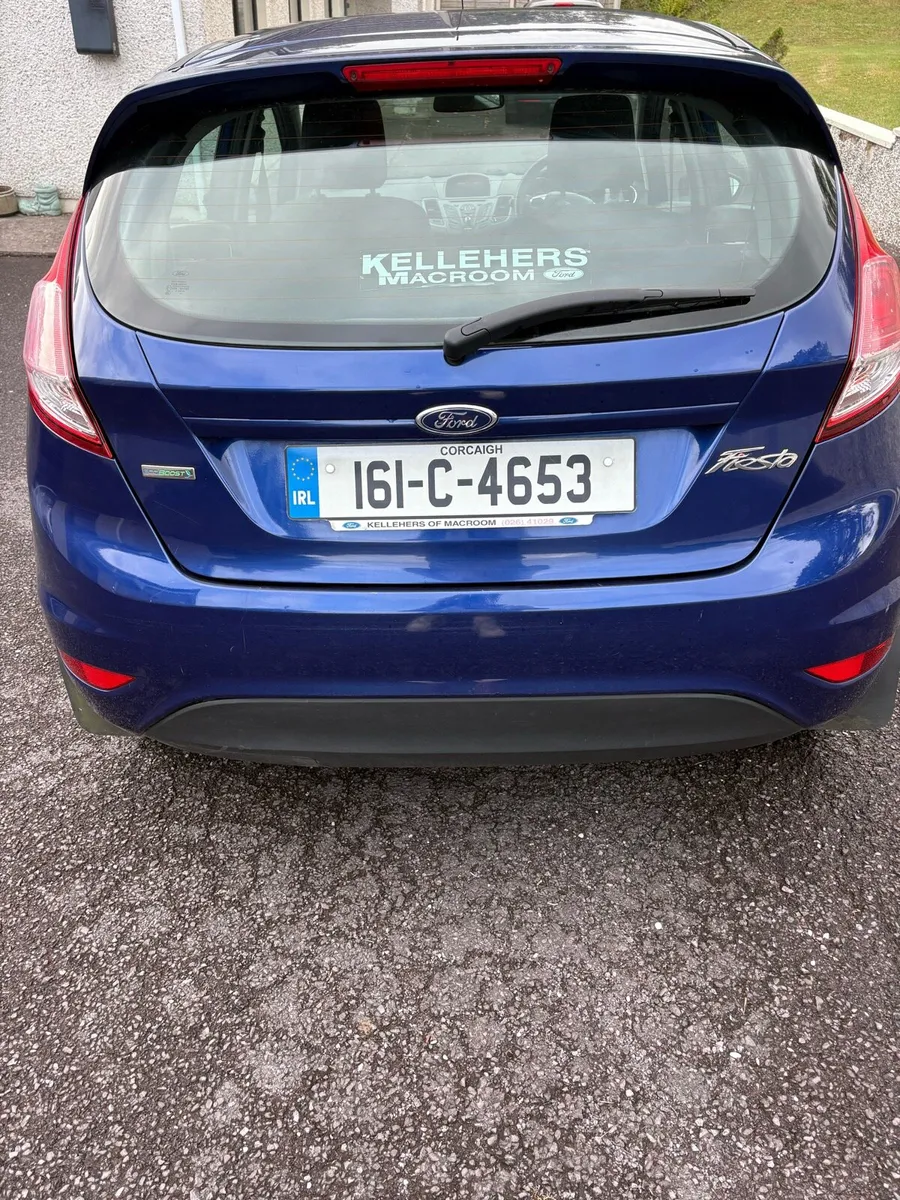 Low kilometre Fiesta - Image 3