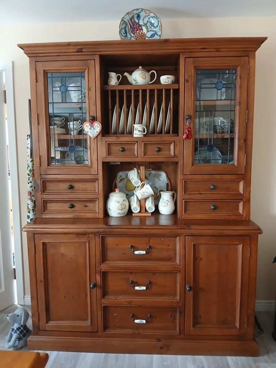 3 piece antique roma furniture - Image 2