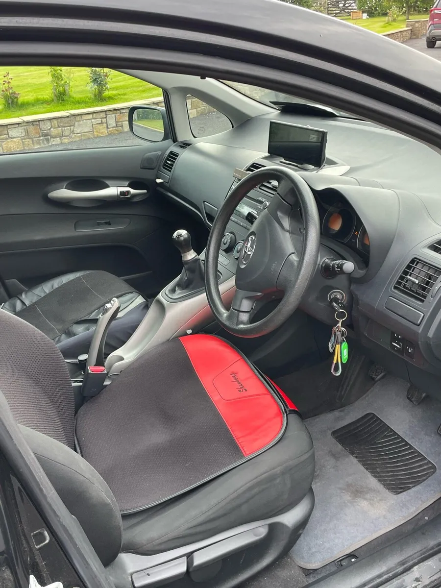 2007 Toyota Auris - Image 4