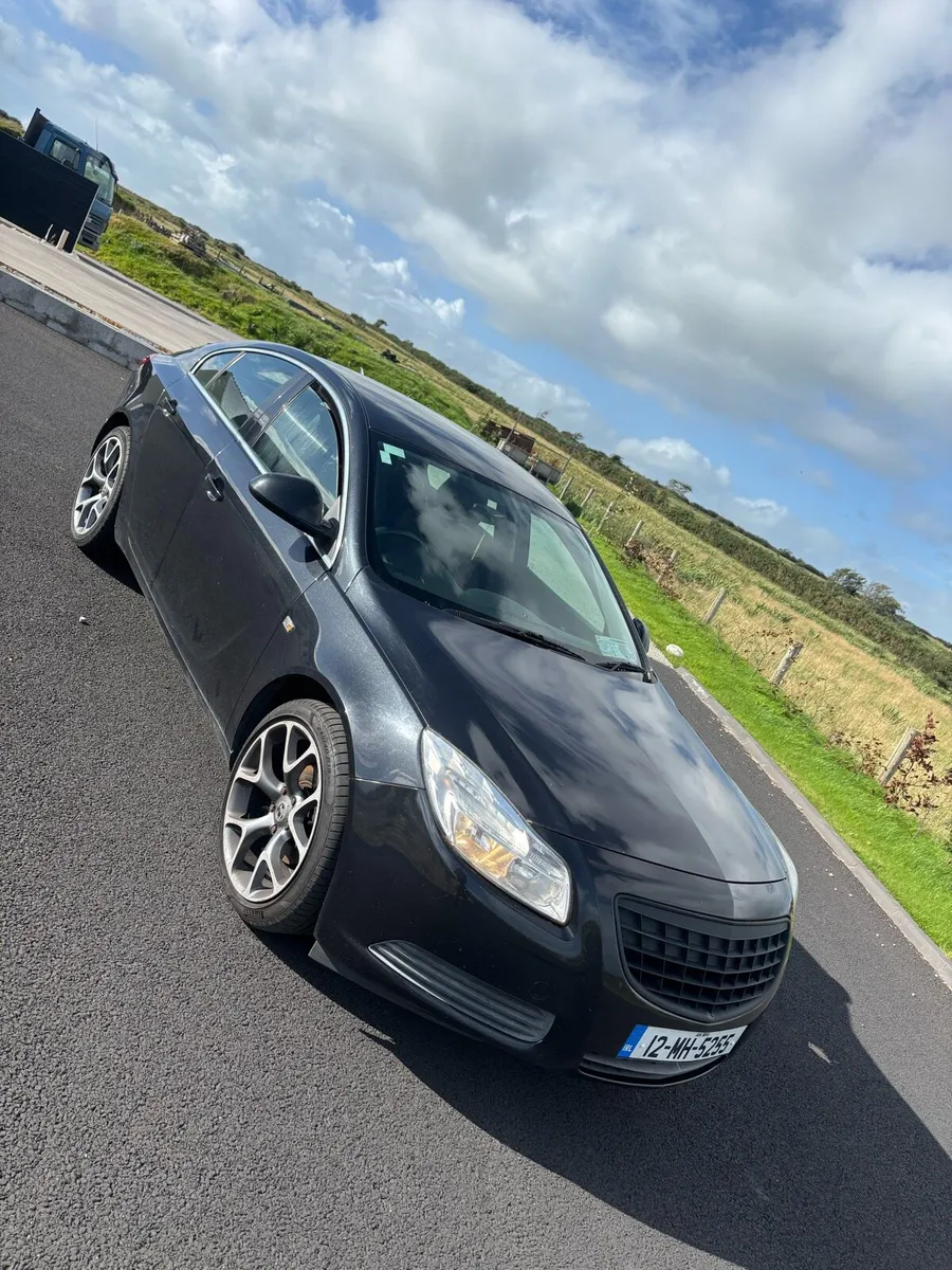 Vauxhall insignia - Image 1