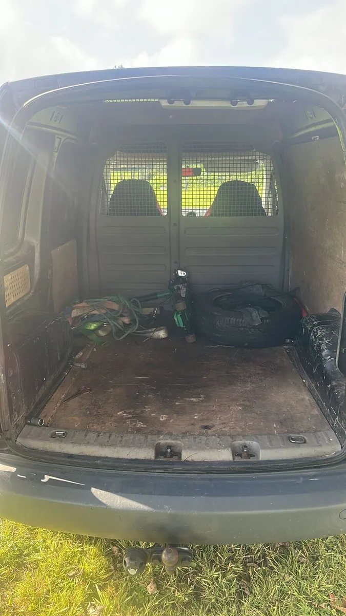 Volkswagen Caddy - Image 2