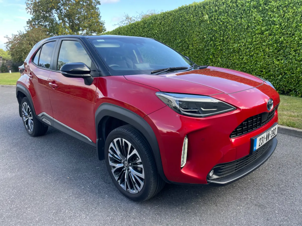 Toyota Yaris Cross 2023 Sol - Image 2