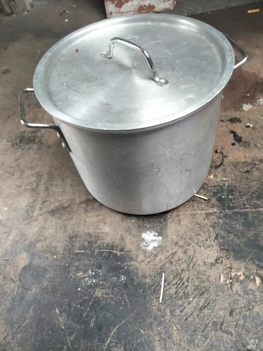Cooking Pot - Image 1