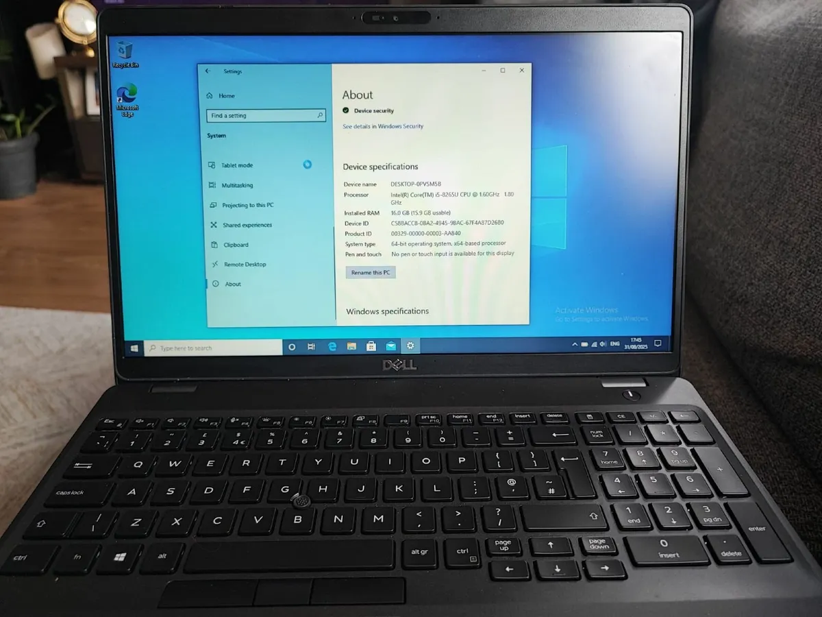 Laptop - Image 2