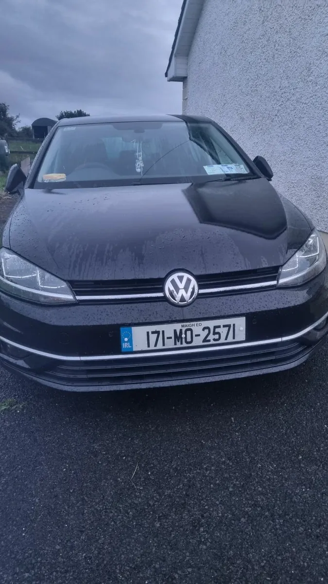 Volkswagen Golf 2017 - Image 1