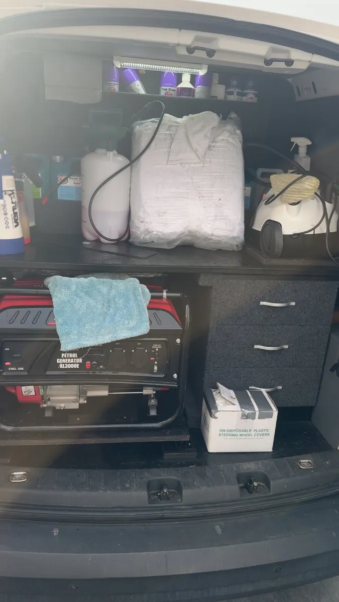Mobile valeting van for sale - Image 4