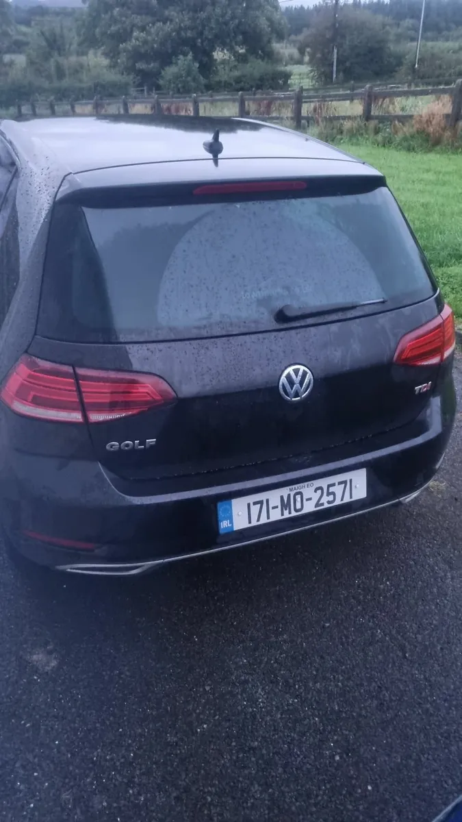 Volkswagen Golf 2017 - Image 2