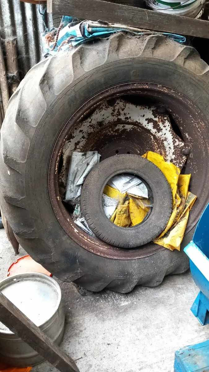 Tractor tyres - Image 2