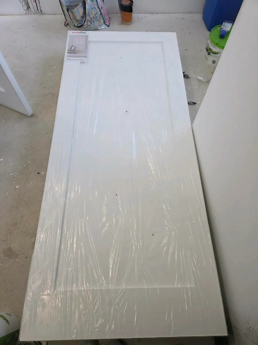 Seadec white internal doors - Image 1