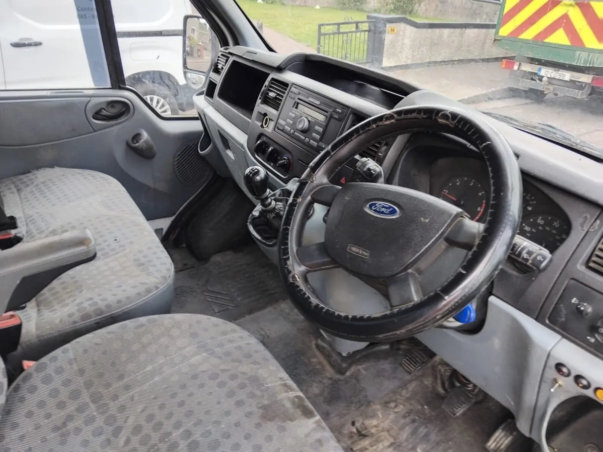 131 Ford Transit Tipper - Image 3