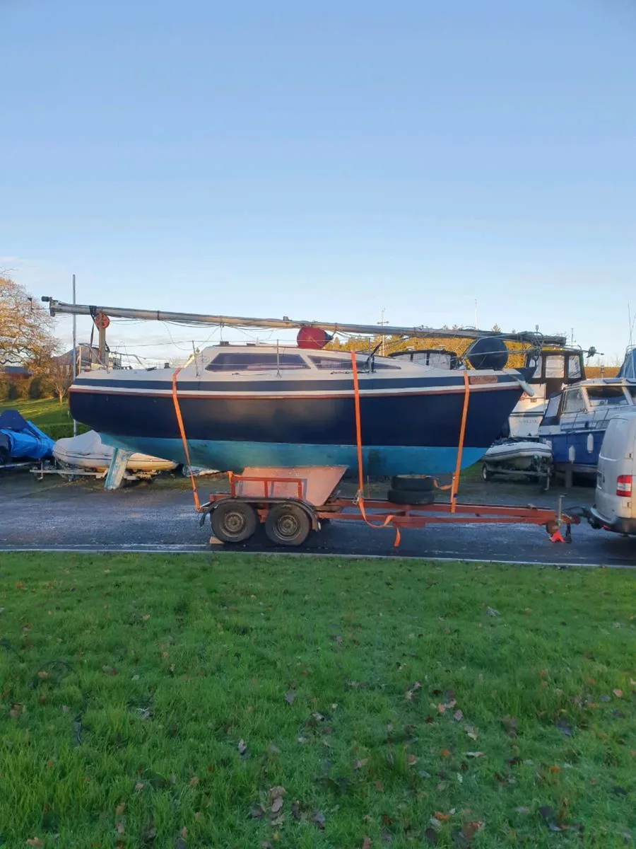 Sail boat - Image 1