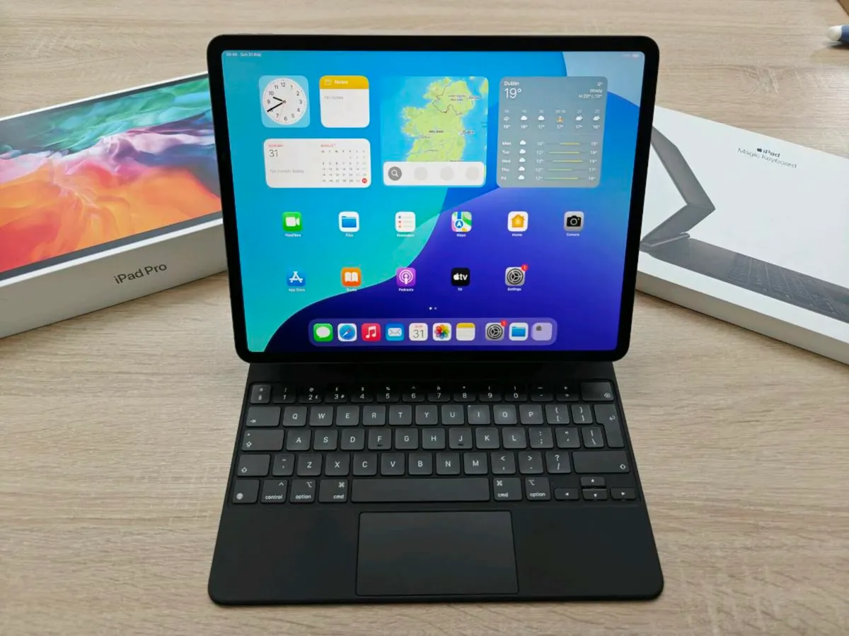 iPad Pro 4th Generation 512Gb Space Grey - Image 1