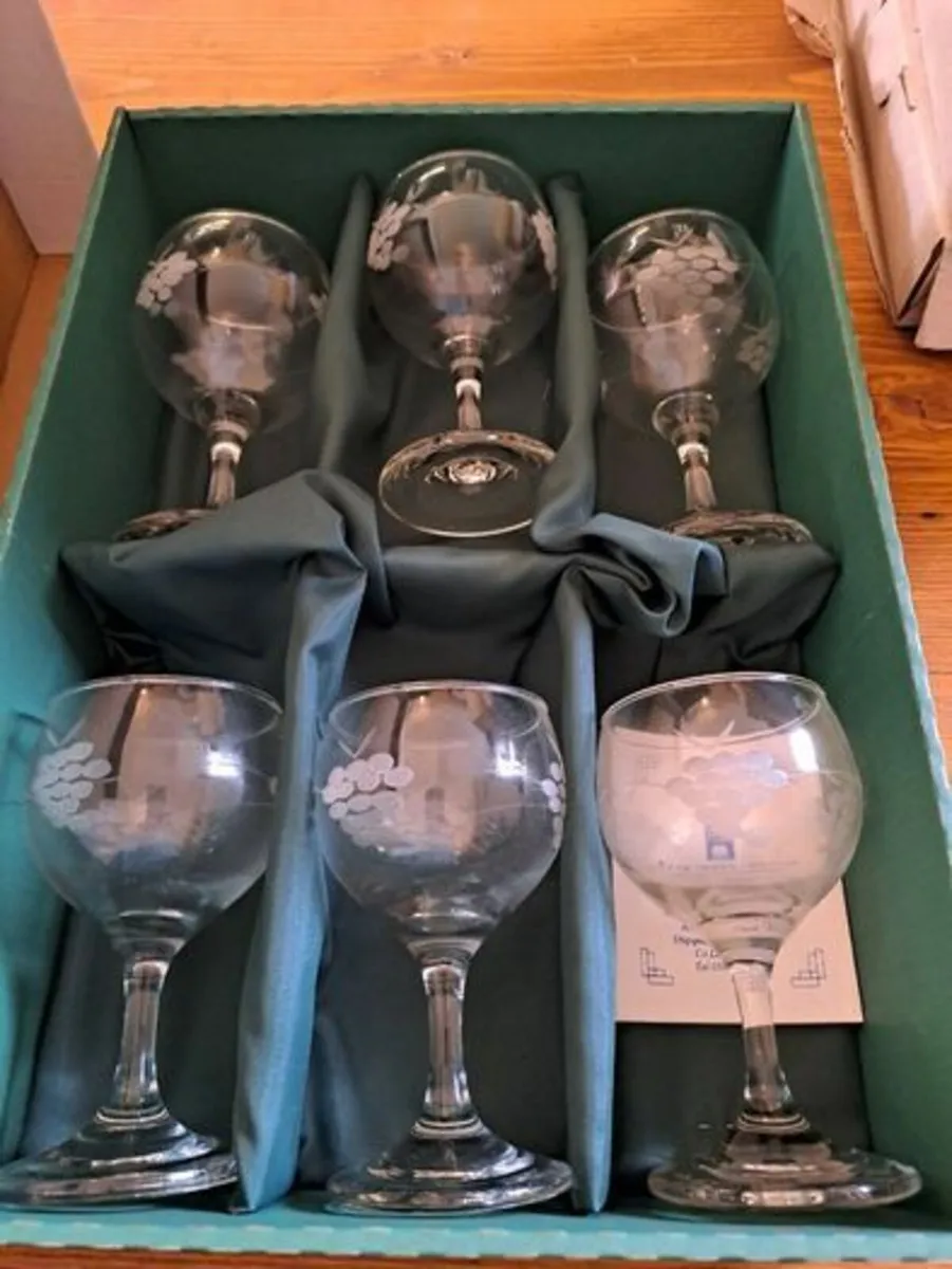 Derry crystal wine glasses - Image 1