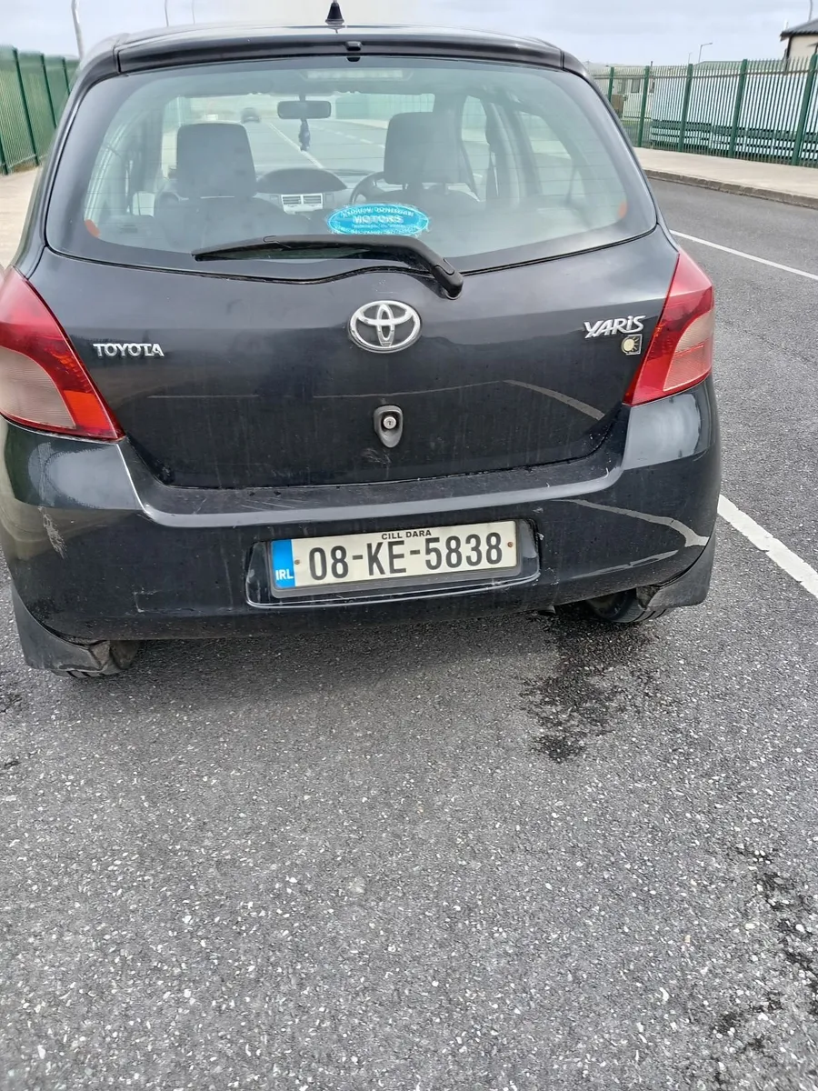 Toyota Yaris 2008 - Image 4