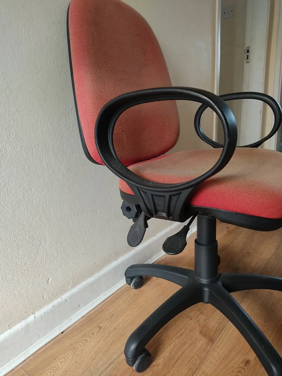 Office Chair - Image 2
