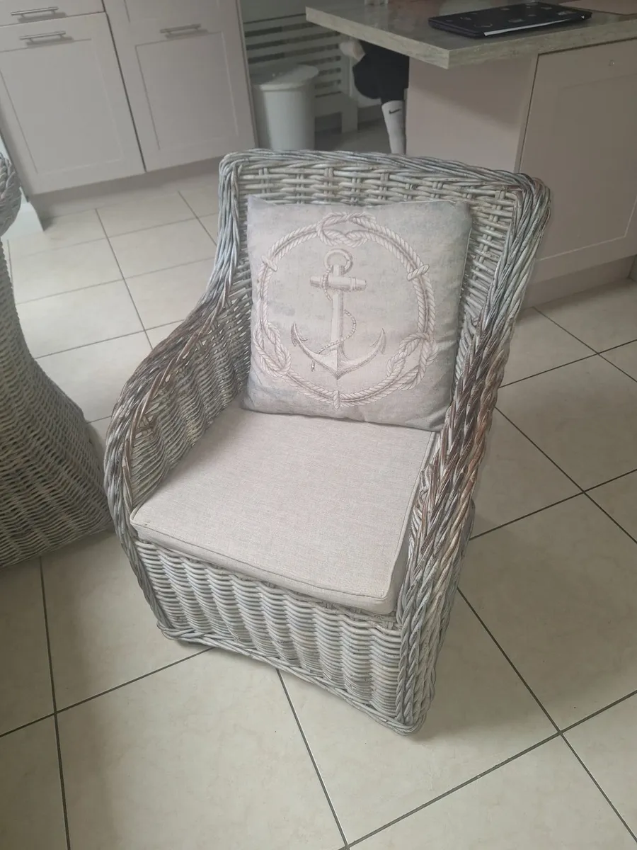 Dining/conservatory set - Image 4