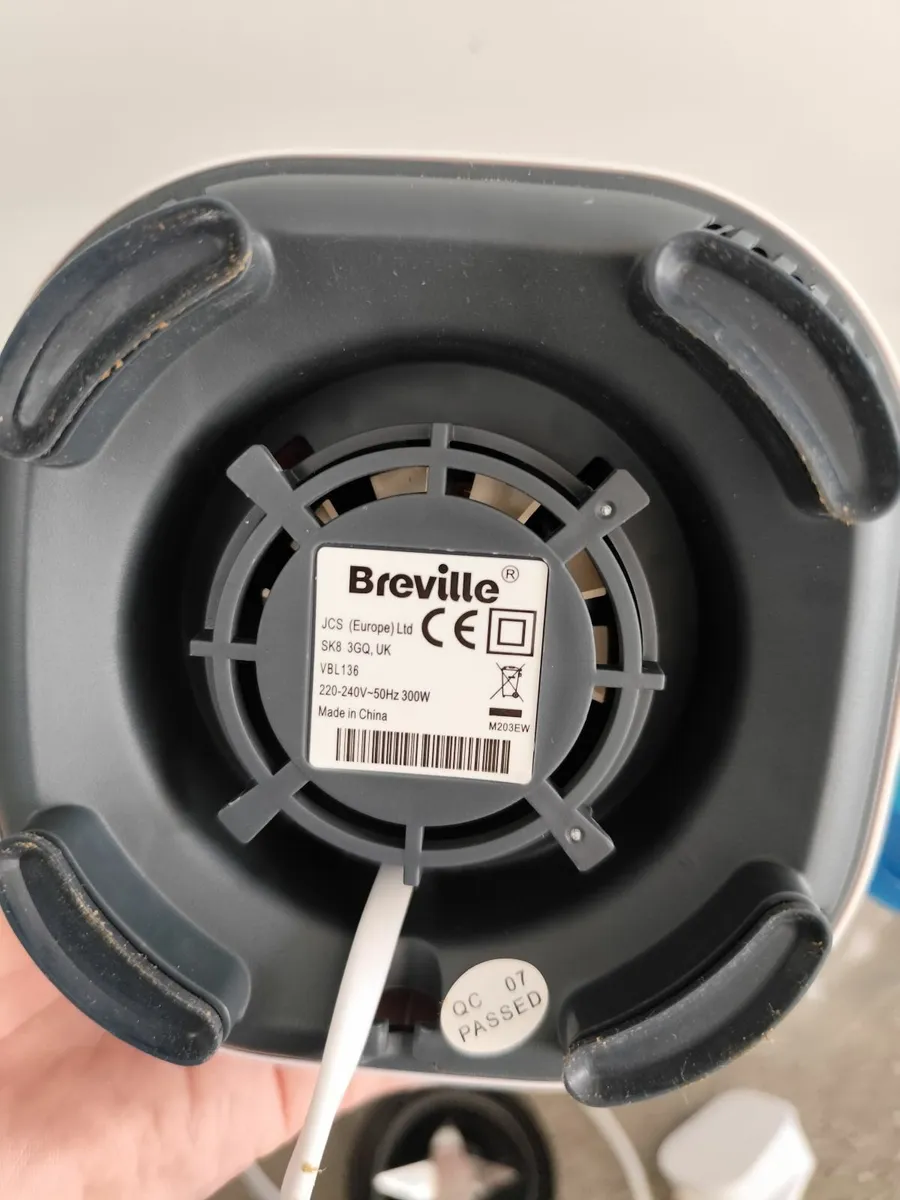 Breville Blender and Smoothie Maker - Image 3