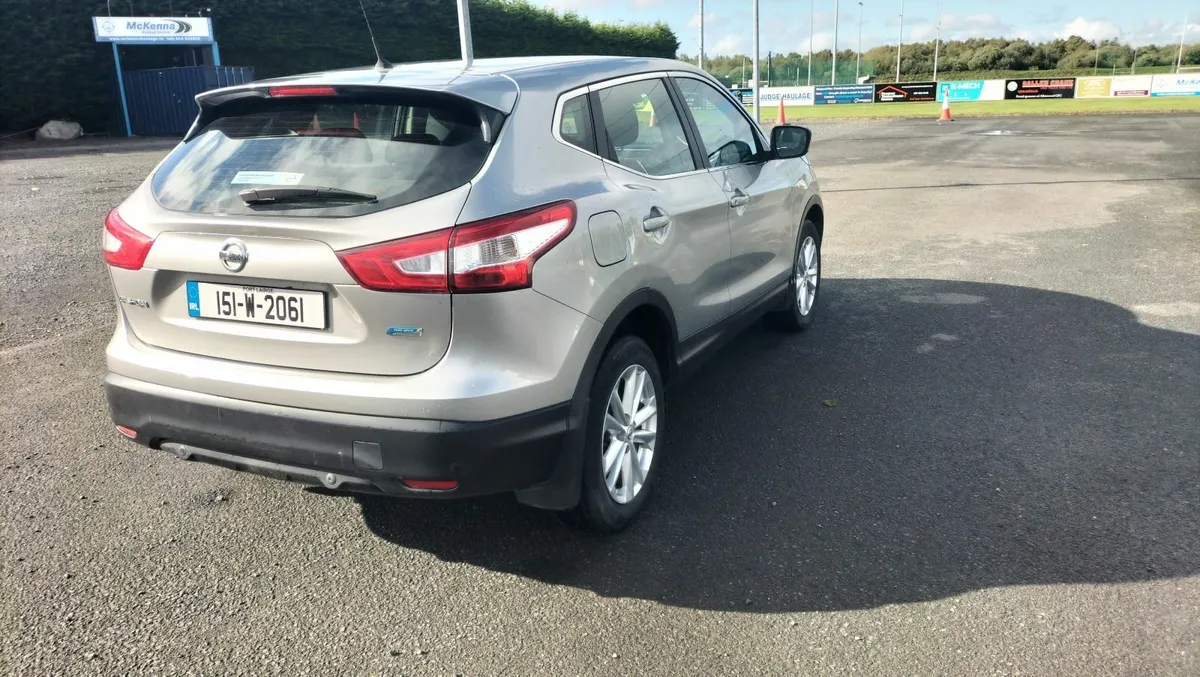 15 Nissan Qashqai NEW NCT 08/26 NEW TAX LOW MIL. - Image 4