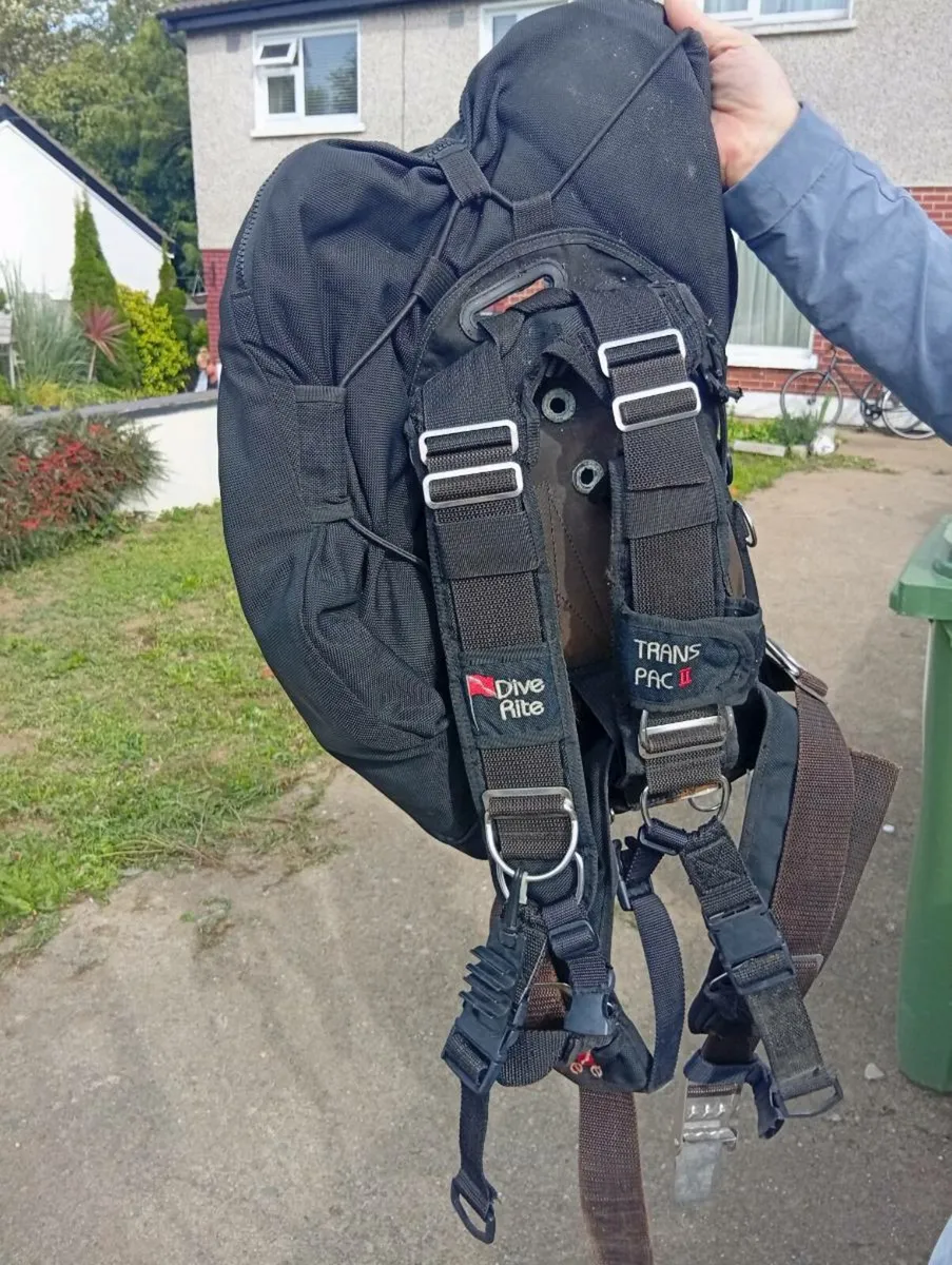 Diving gear - Image 2