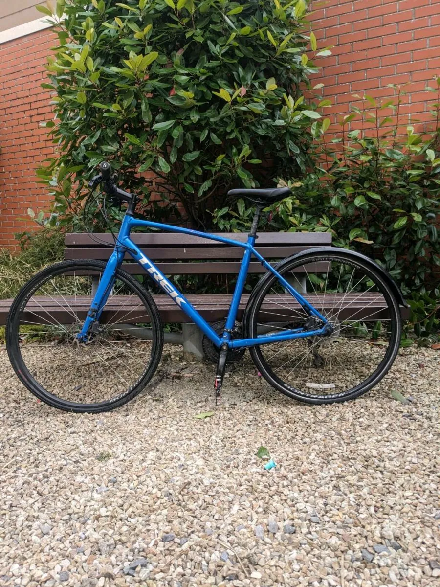 Trek FX2 Hybrid Bike - Image 1