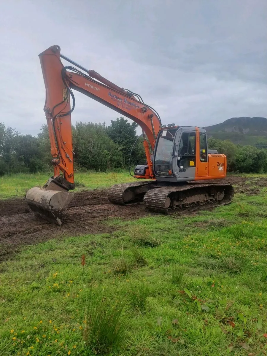 Hitachi 130 - Image 4