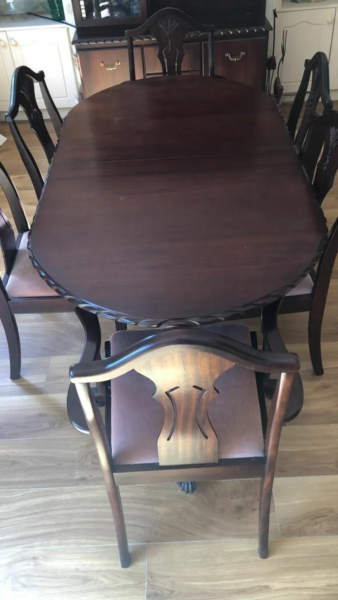 Traditional Dining Room Table - Image 2