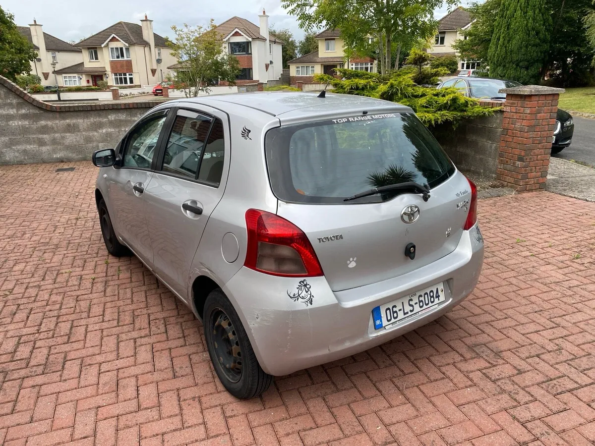 Toyota Yaris - Image 3
