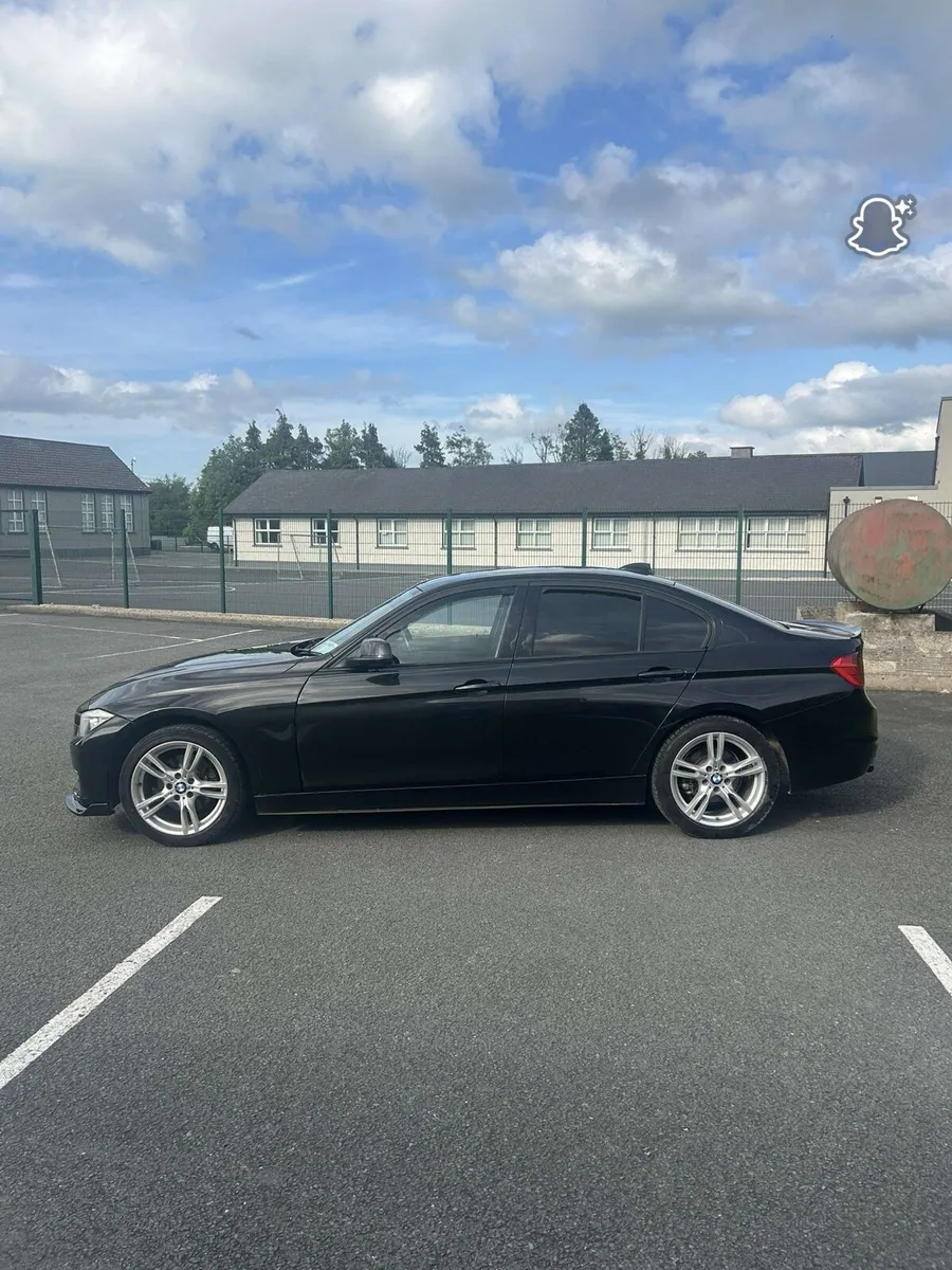 Bmw f30 - Image 2