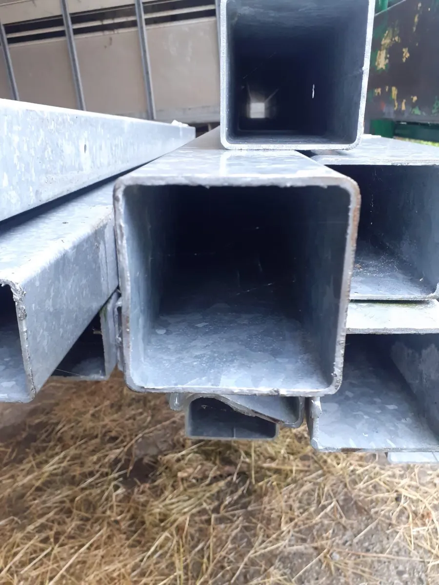 Galvanised Steel Posts - Image 4