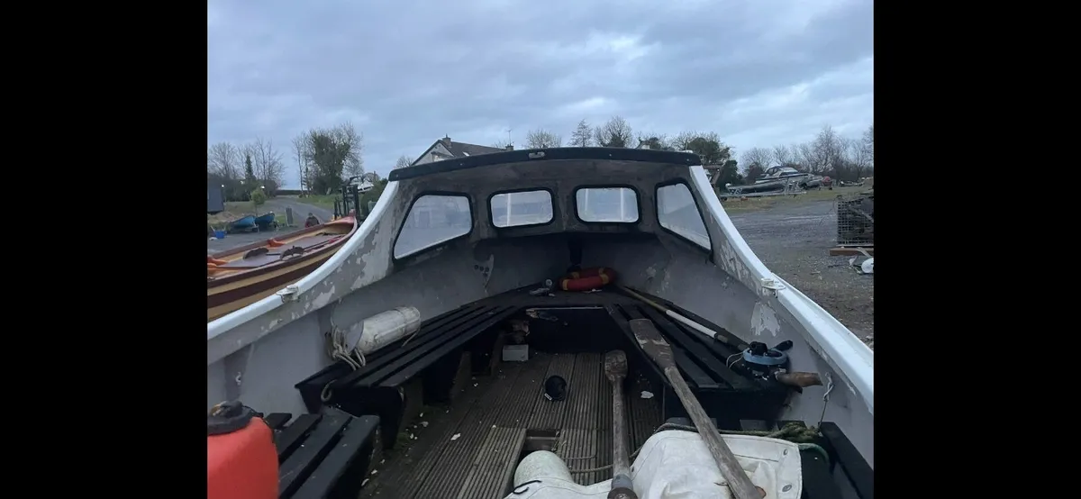 16 ft fibreglass sea boat - Image 3