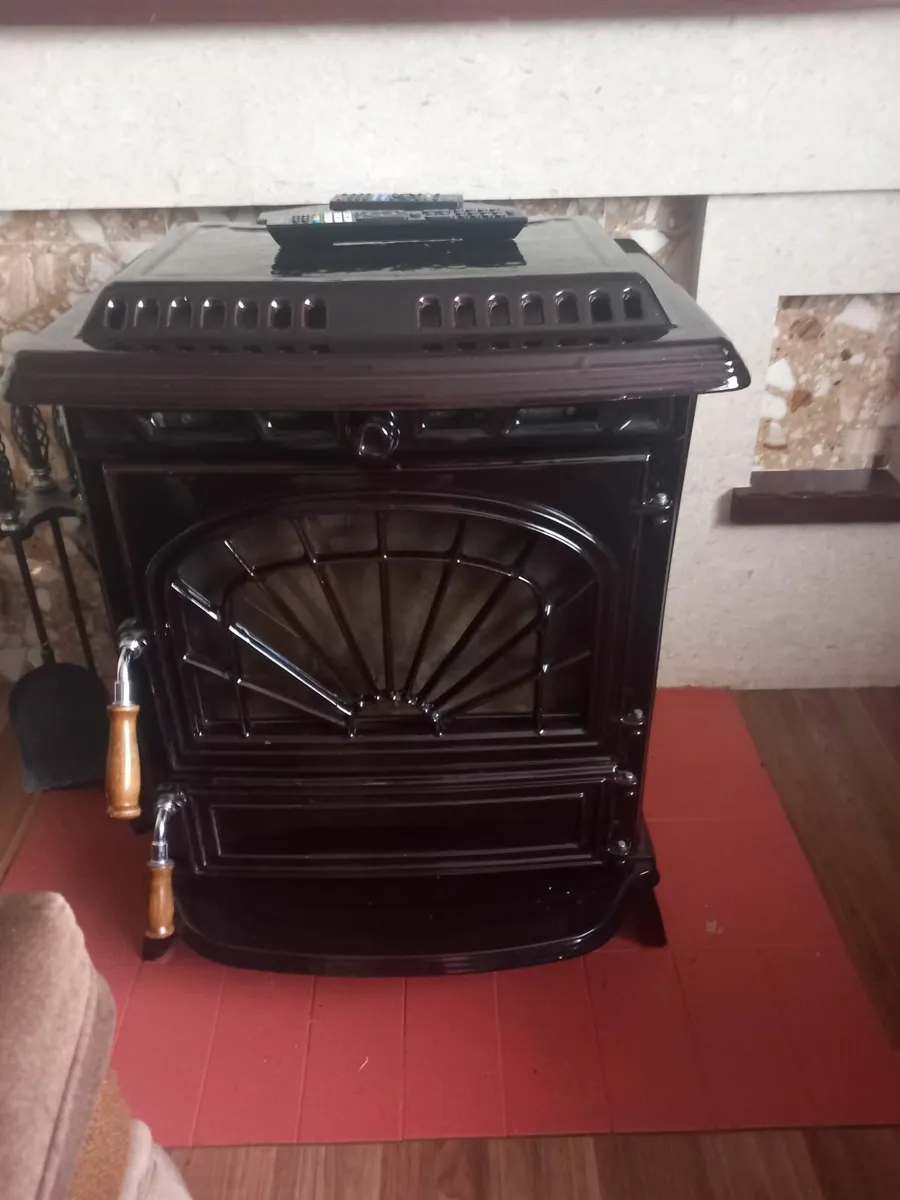 Waterford Stanley Stove - Image 2