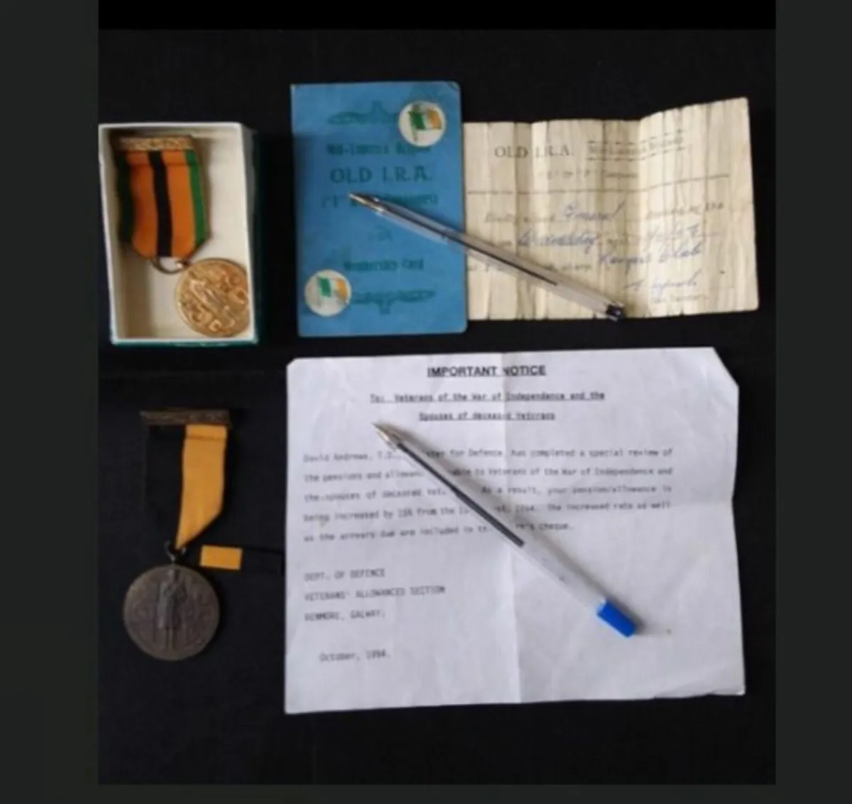 IRA Medal Collection - Image 2
