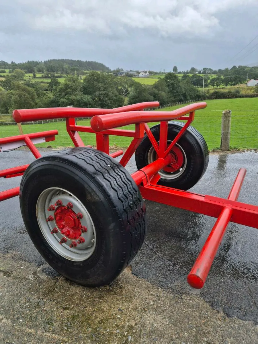 Bale trailer - Image 2