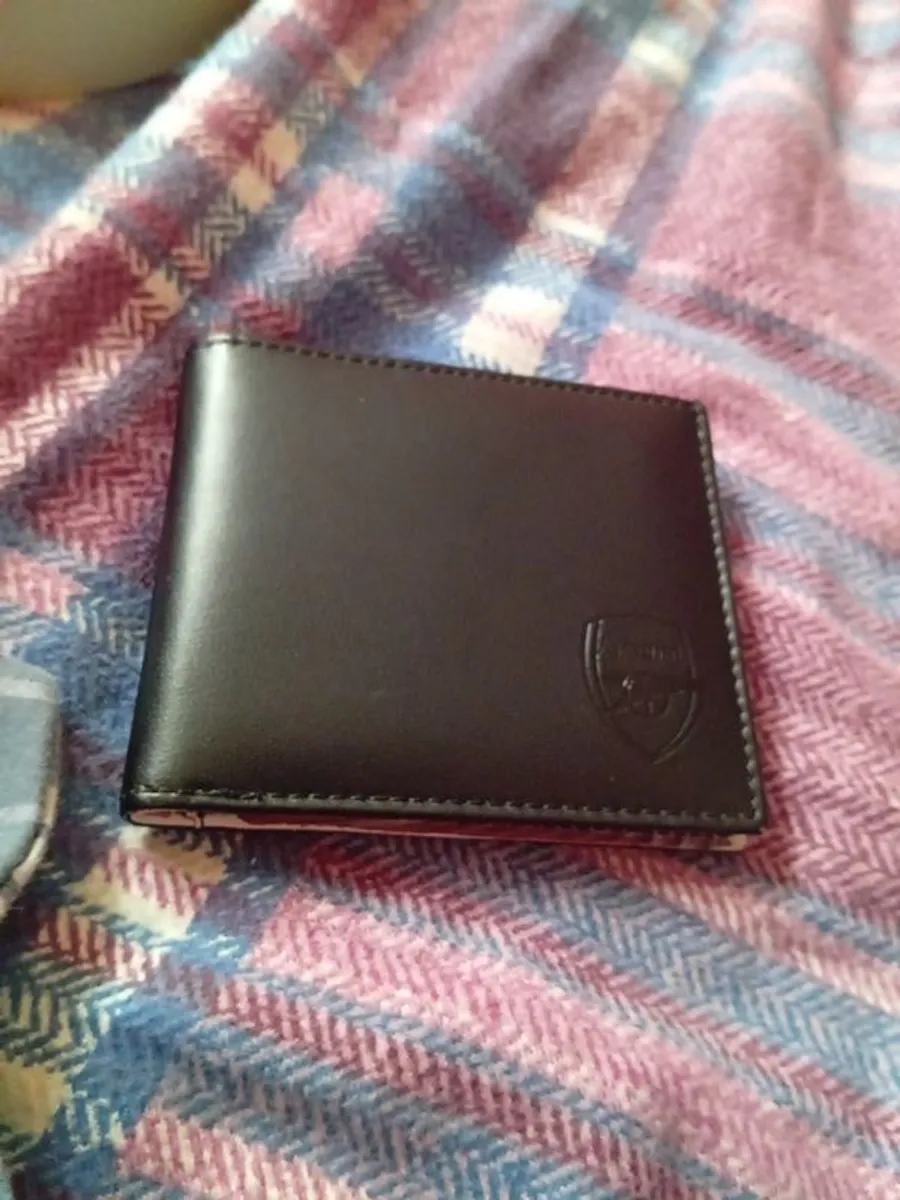 wallet - Image 2