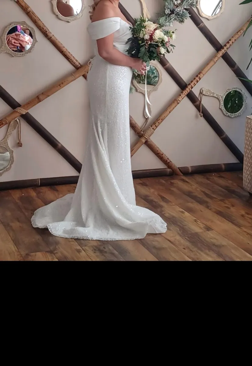 Wedding dress - Image 3