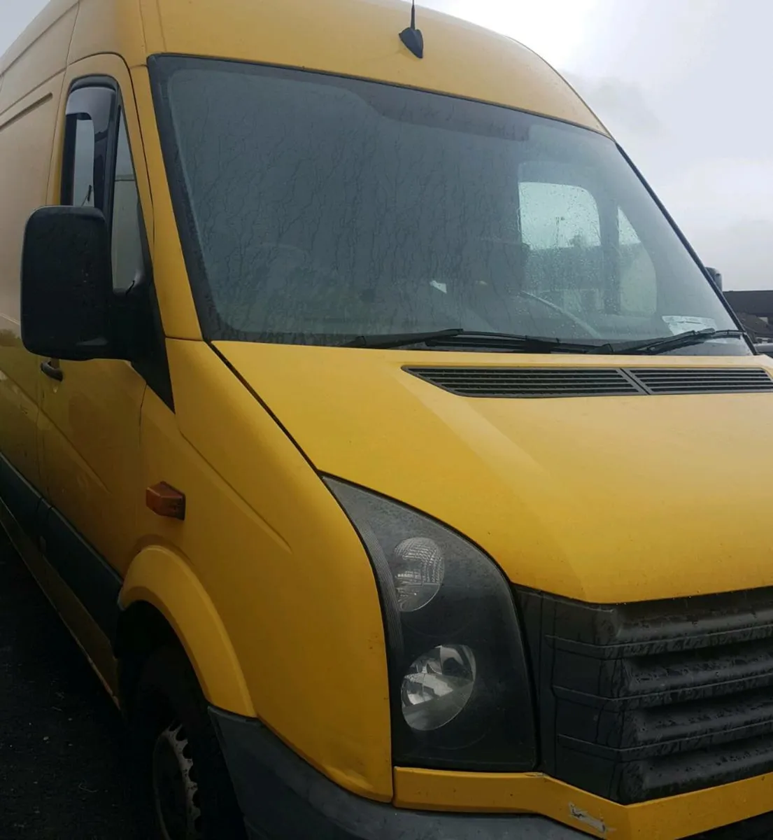 Volkswagen Crafter - Image 4