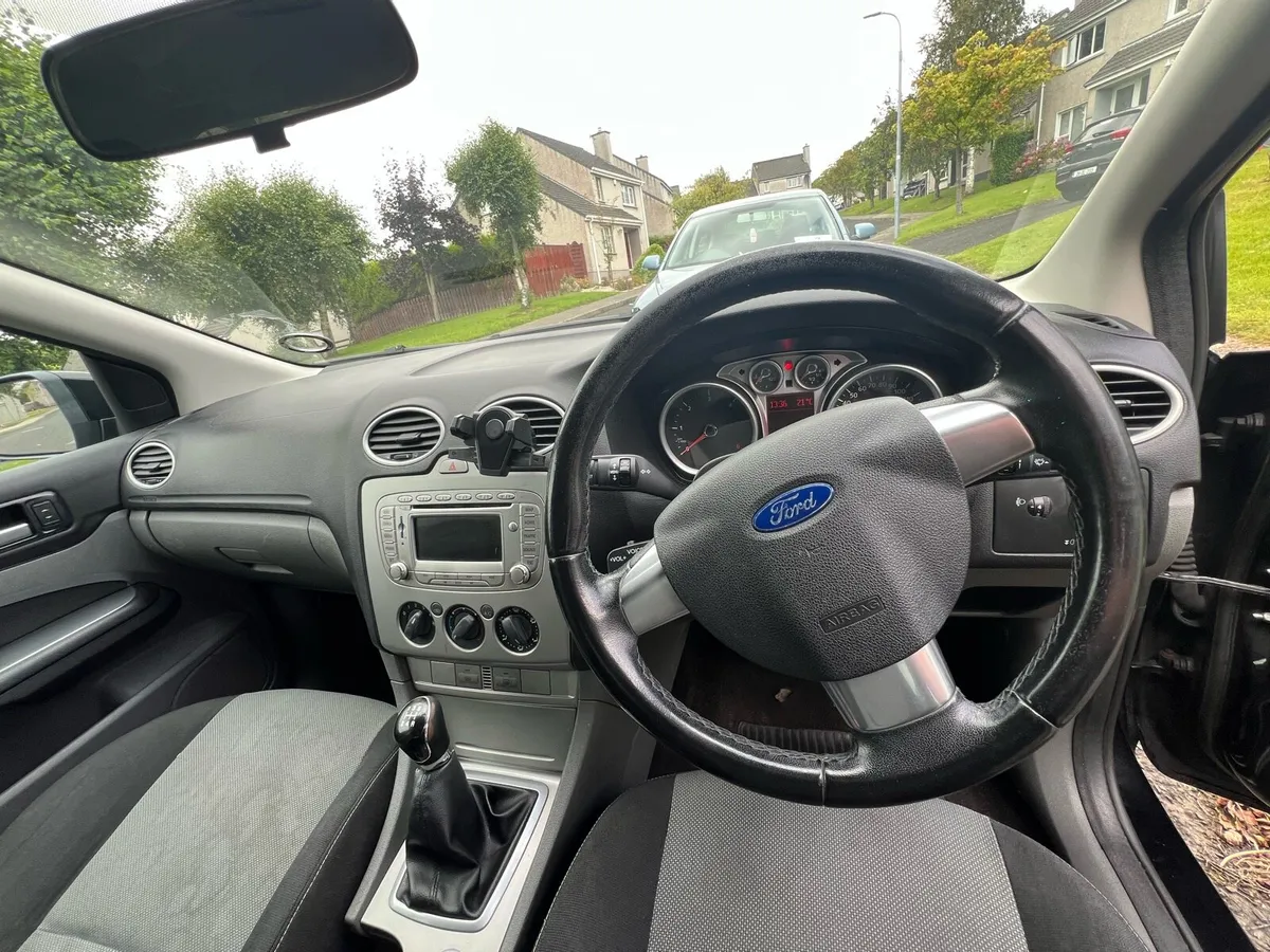 2010 Ford Focus Zetec UK REG - Image 4