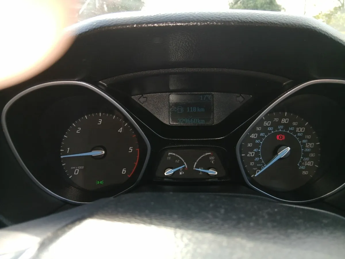 Ford Focus 2012 - Image 3