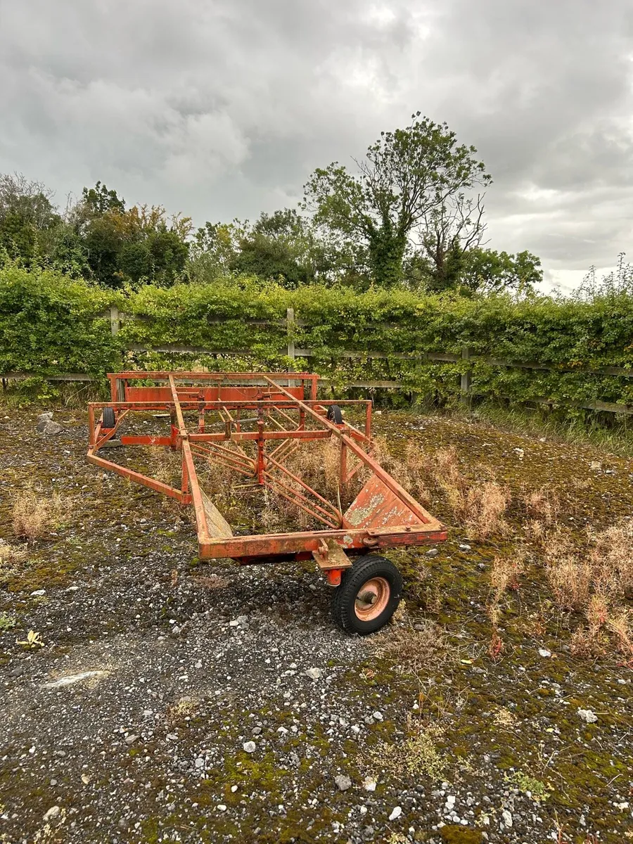 Browns bale sledge - Image 1