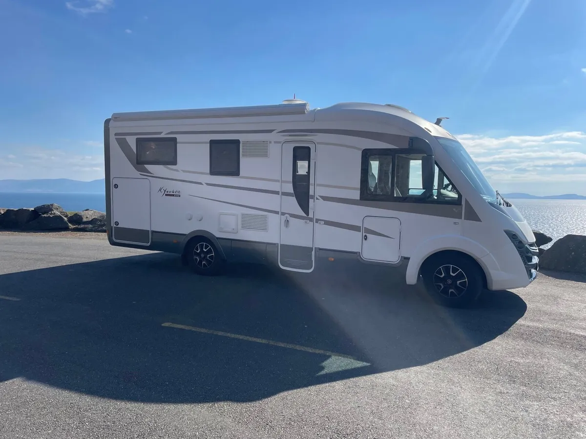 Motorhome - Image 2