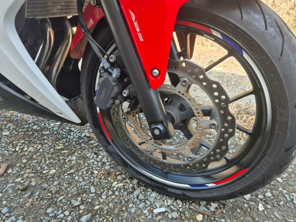 Honda CBR 500R 2016 - Image 3