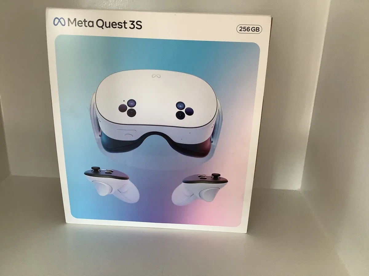 Meta quest 3s 256 gb+head strap xtra battery life - Image 1