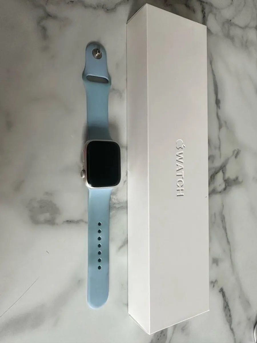 Apple Watch series 7 - Image 2