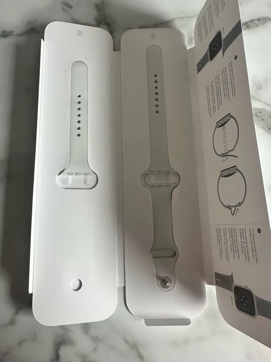 Apple Watch series 7 - Image 4