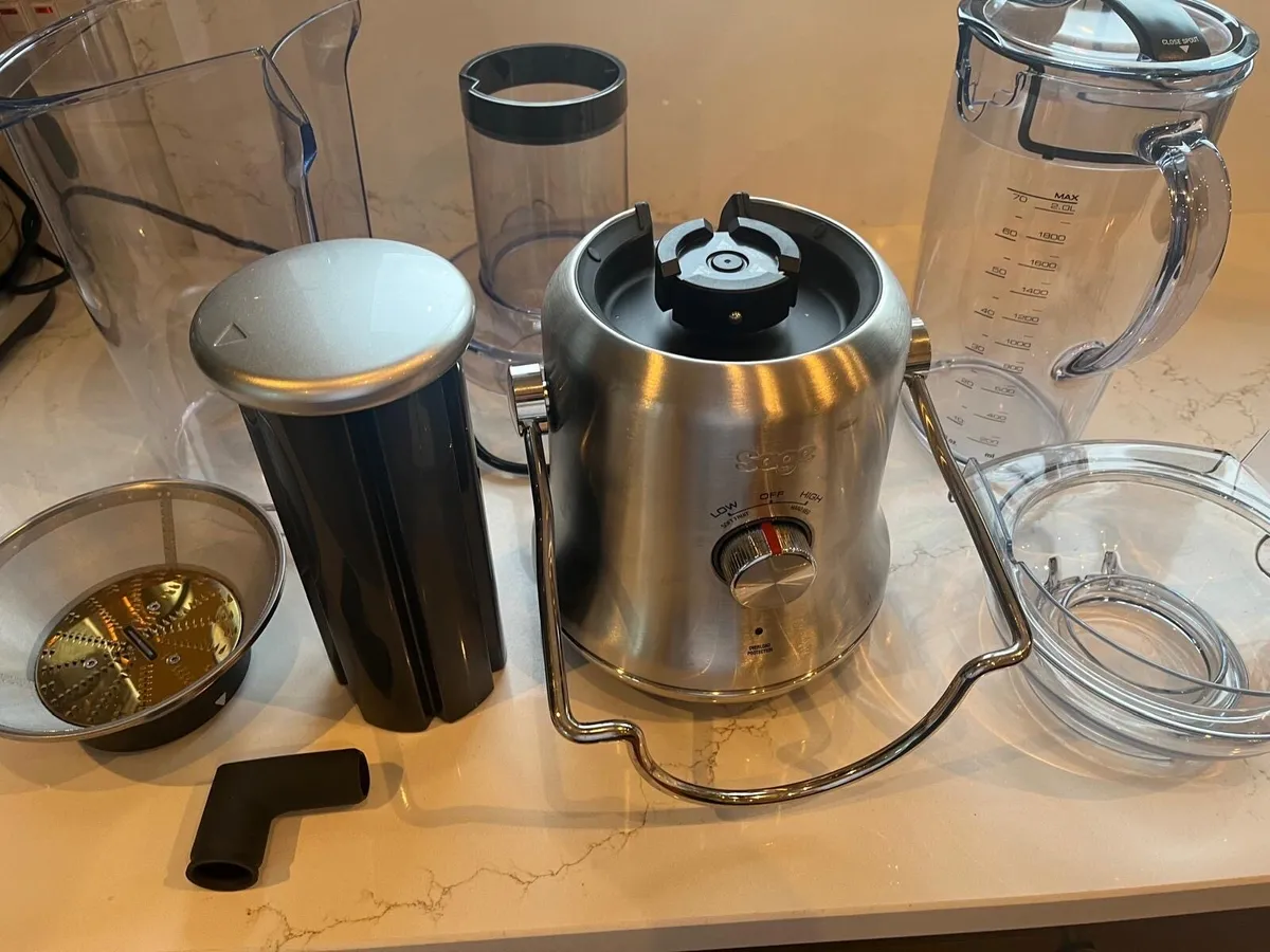 Sage Cold Press Juicer - Image 3