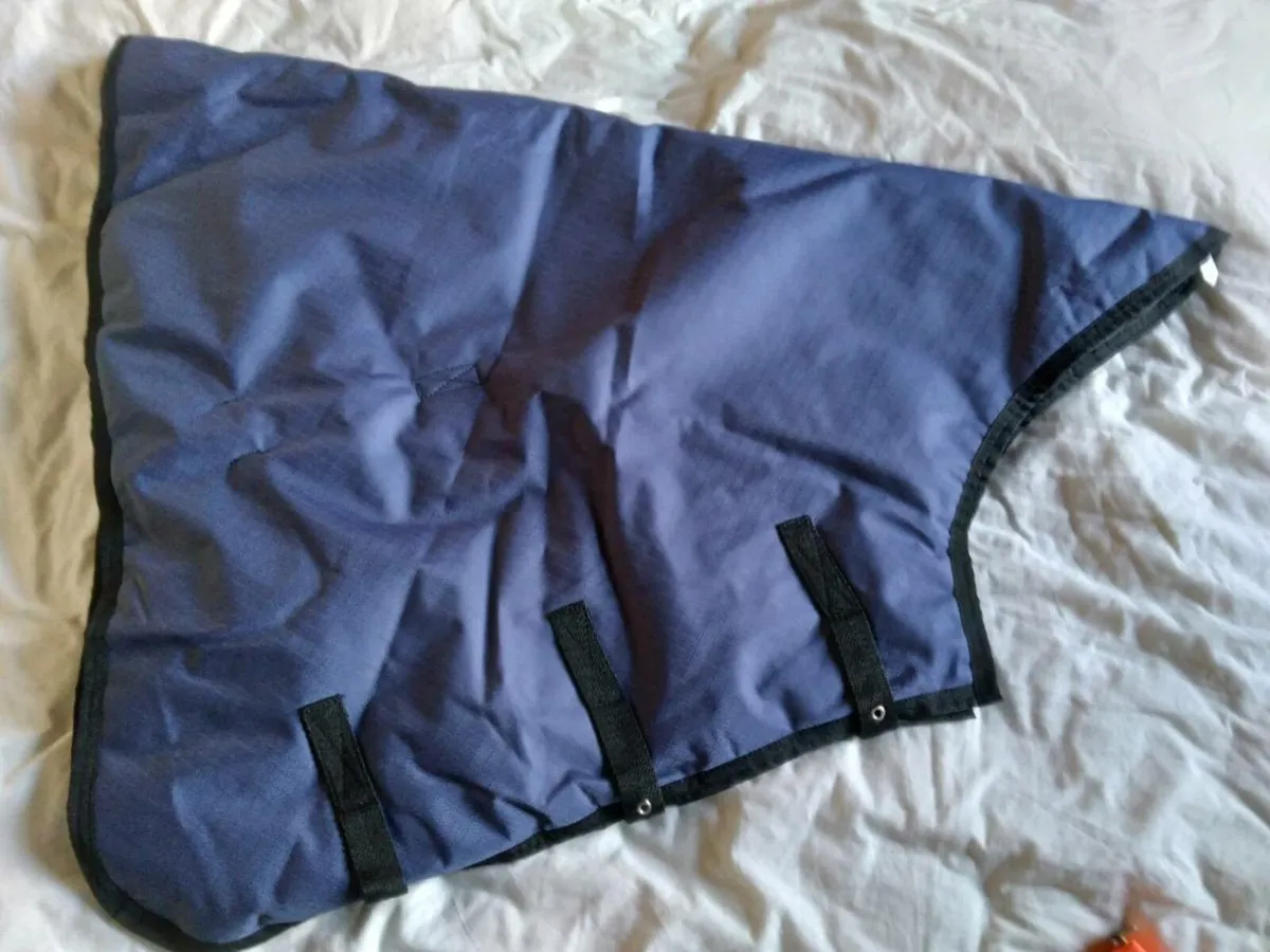 Waterproof Turnout Neck Cover. Small. Brand New - Image 1