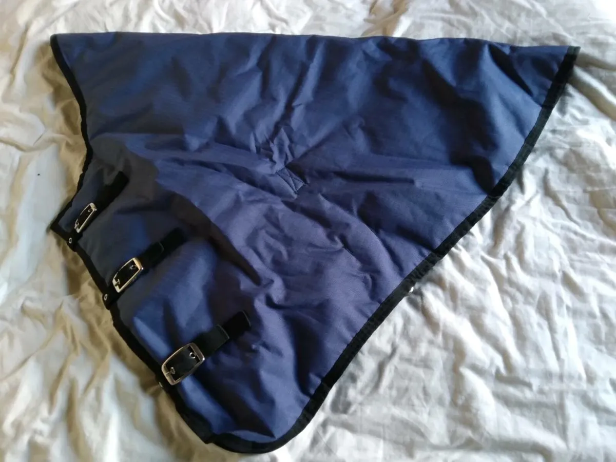 Waterproof Turnout Neck Cover. Small. Brand New - Image 2